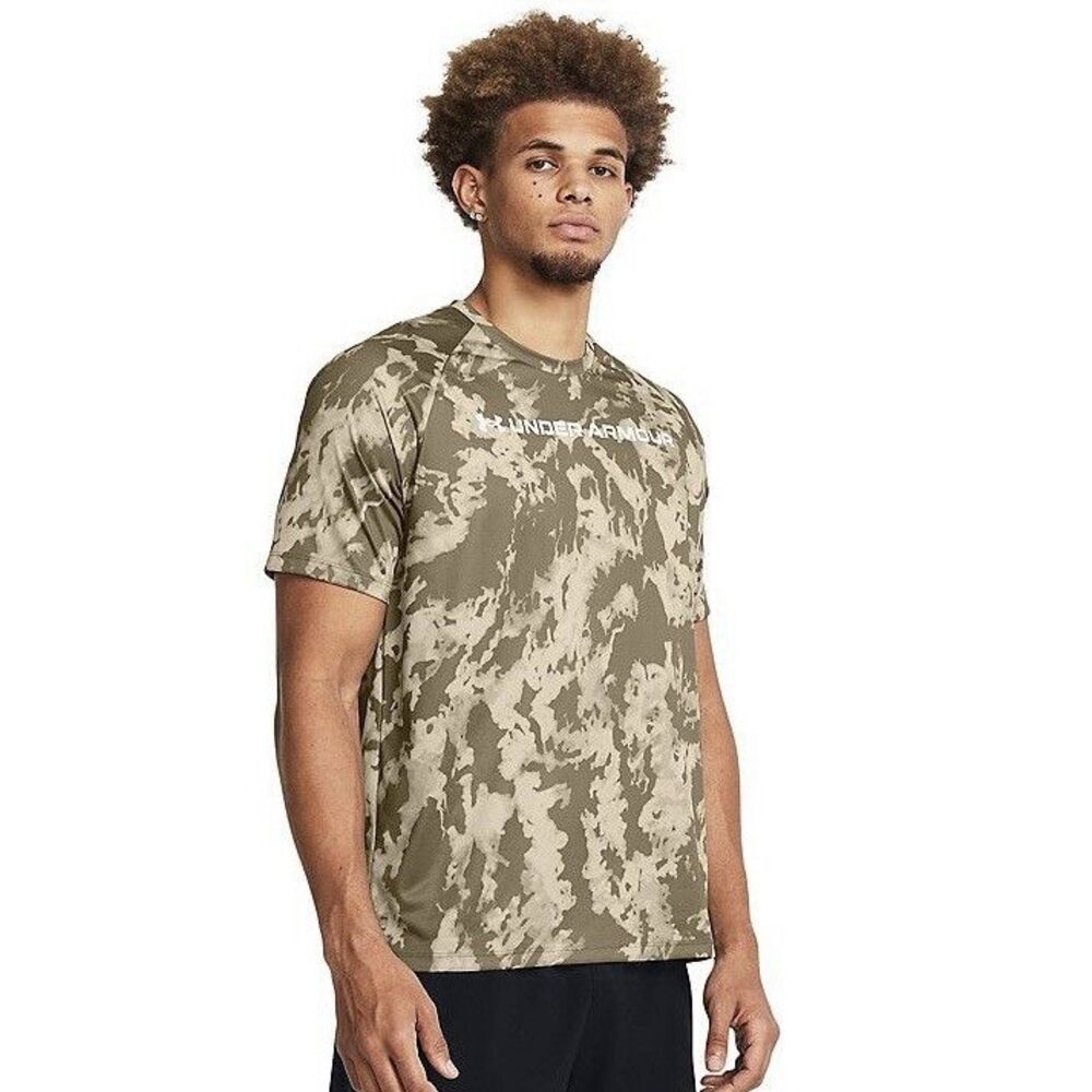 NWT Under Armour Heat Gear Tech ABC Camo Short Sleeve Logo T-Shirt Men’s Size M